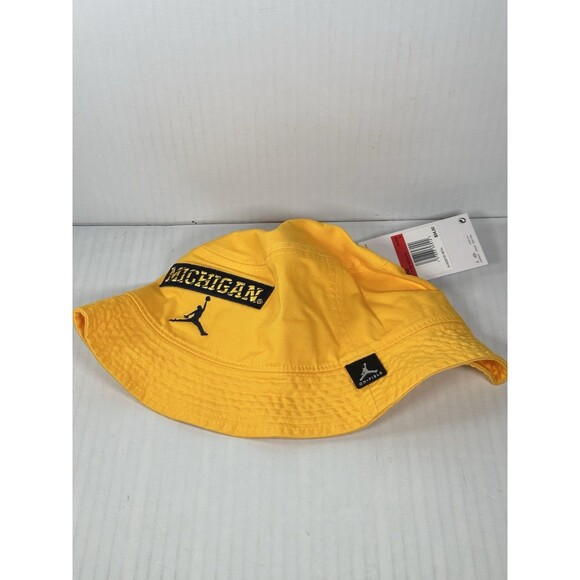 Size L Jordan Michigan Wolverines Bucket Hat Yellow Jumpman College NCAA NEW NWT - Picture 1 of 3